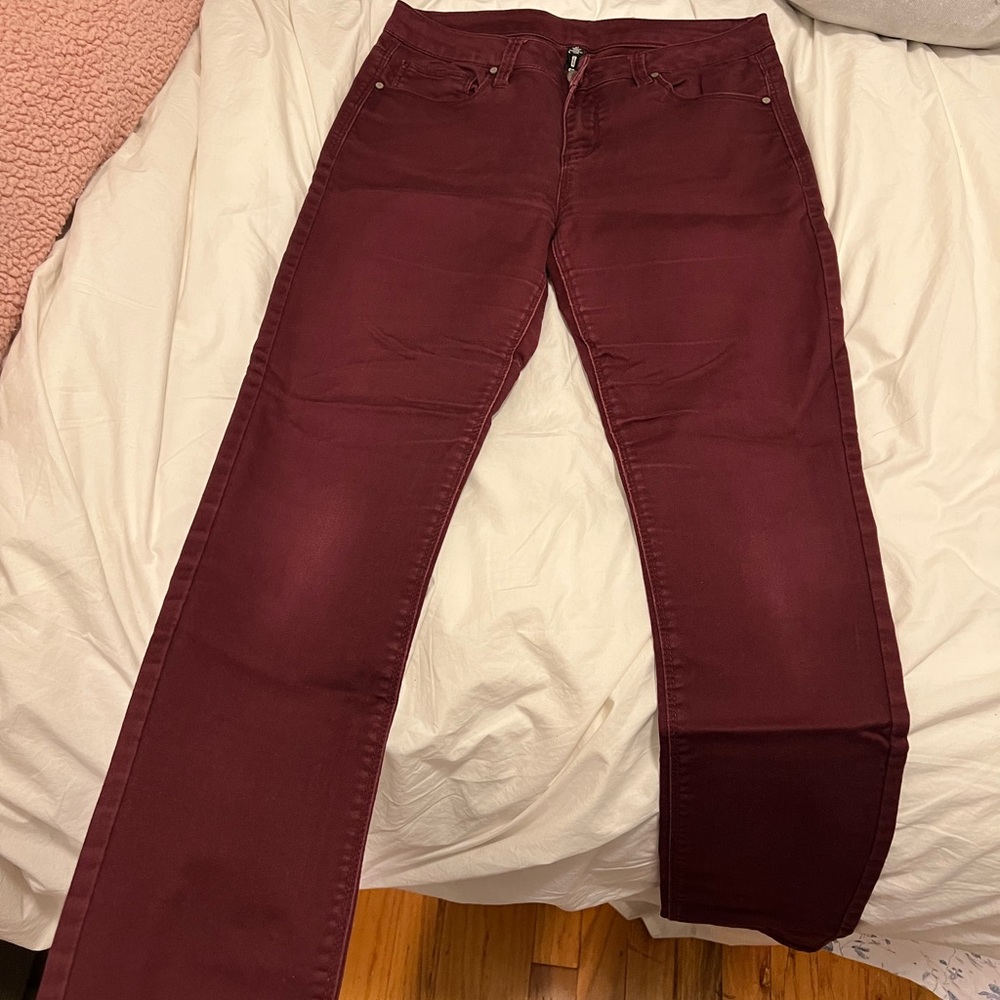 Design Lab size 27 dark red jeans